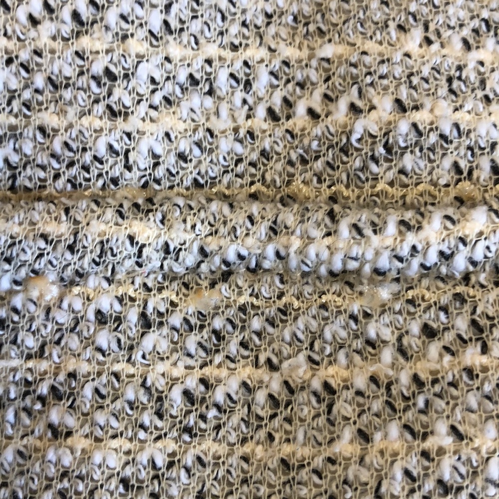 Express | Beautiful Infinity Scarf - Picture 5 of 8